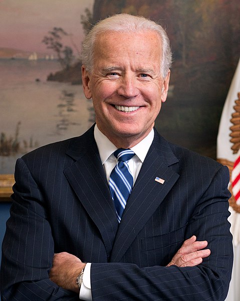 Official portrait of Vice President Joe Biden in his West Wing Office at the White House, Jan. 10, 2013. This official White House photograph is being made available only for publication by news organizations and/or for personal use printing by the subject(s) of the photograph.