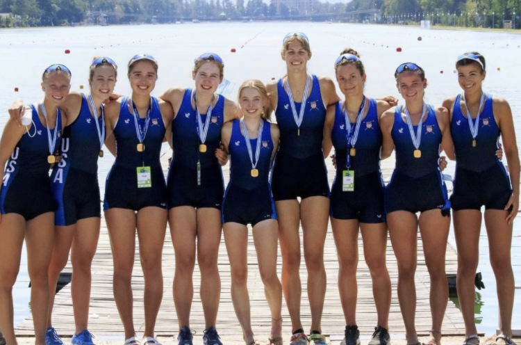 Nora and team USA after their big win. (Nora is pictured farthest to the right)