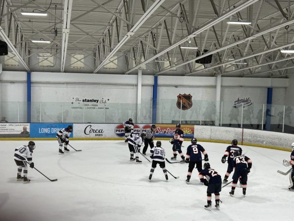 Boys Ice Hockey, Depleted by Injuries, Joins Homecoming Slate of Games