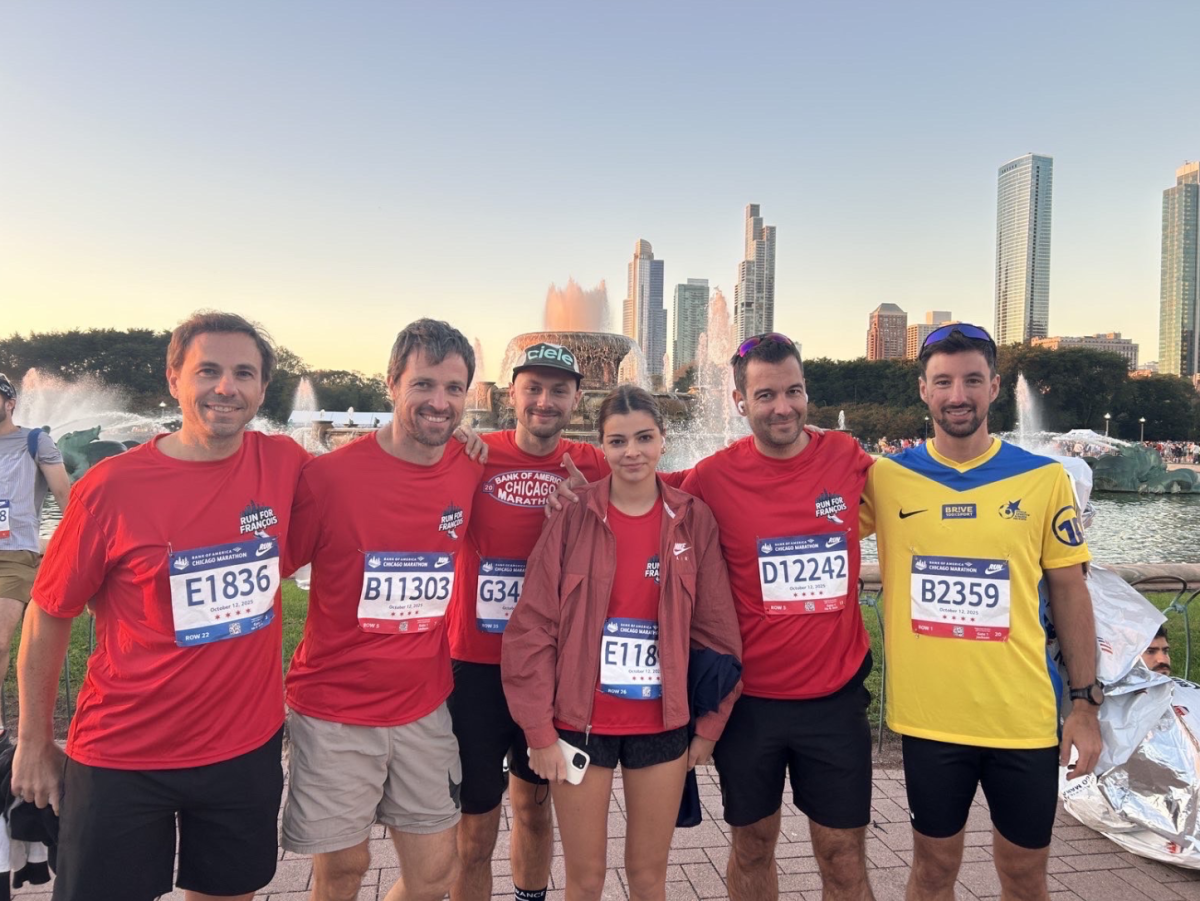 Chloe Ramette and her running group before the race.